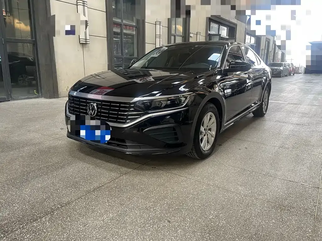 Volkswagen Passat — фото 1