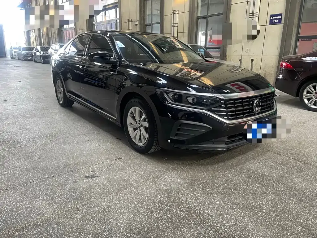 Volkswagen Passat — фото 3