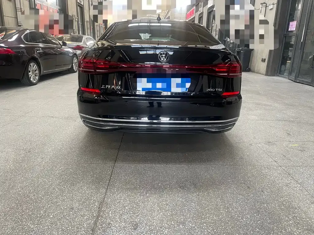 Volkswagen Passat — фото 6