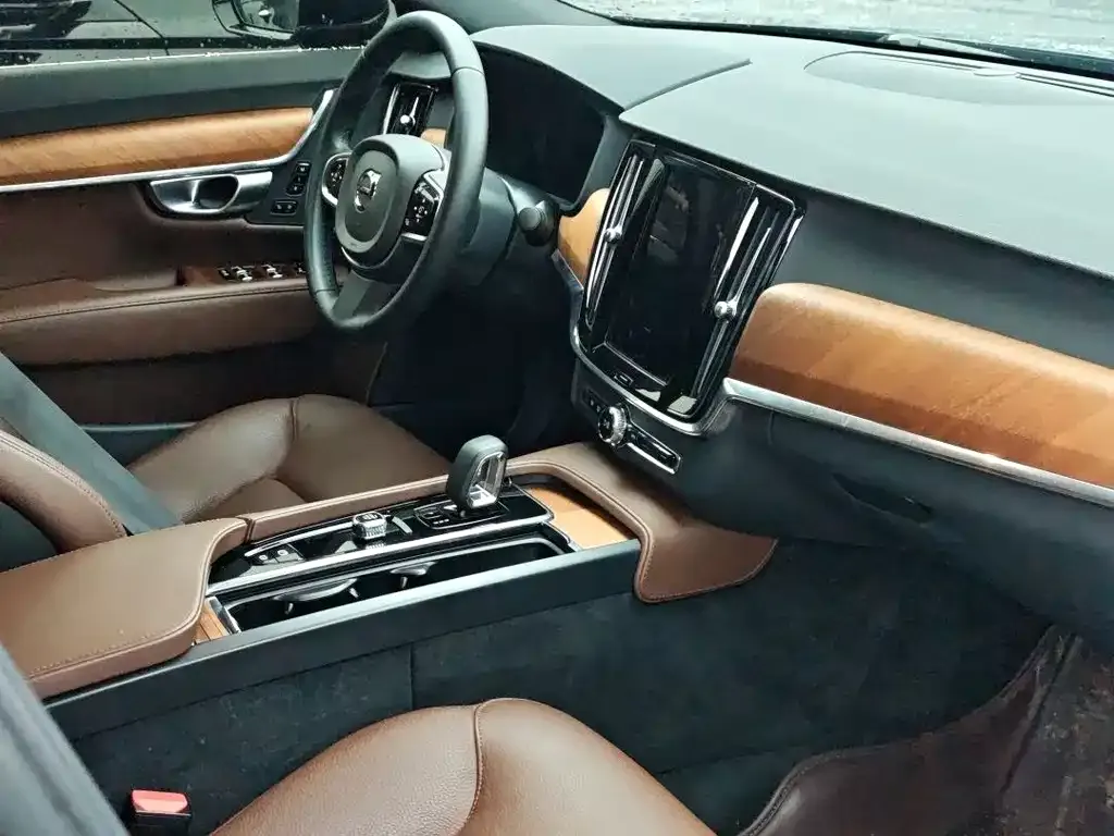 Volvo S90 — фото 5