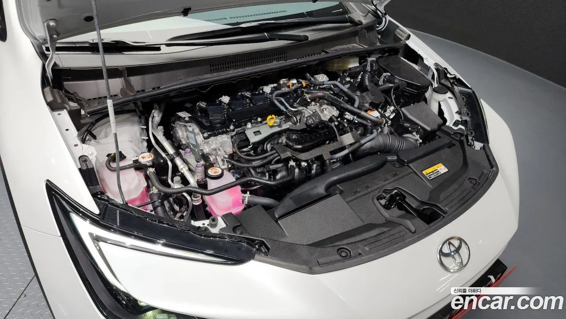 Toyota Prius 2024 из KR, фото 6