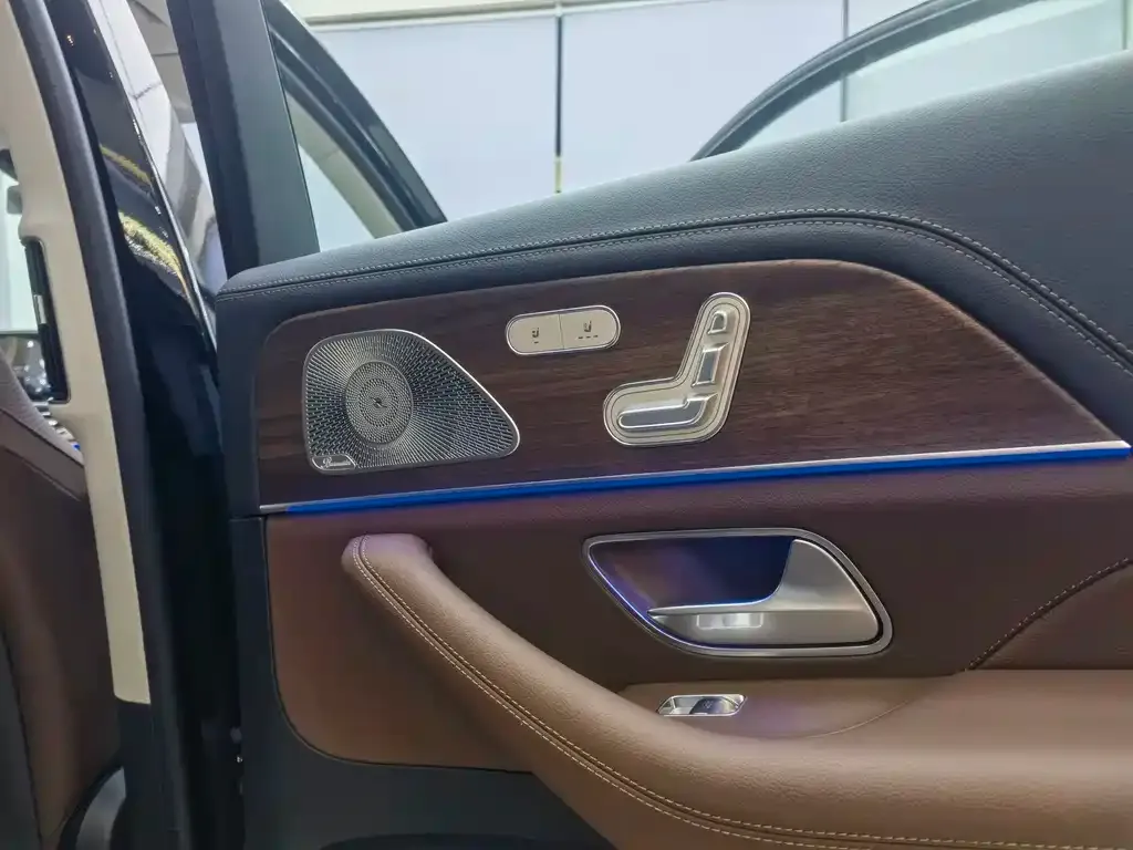 Mercedes-Benz GLS 2025 из CN, фото 10