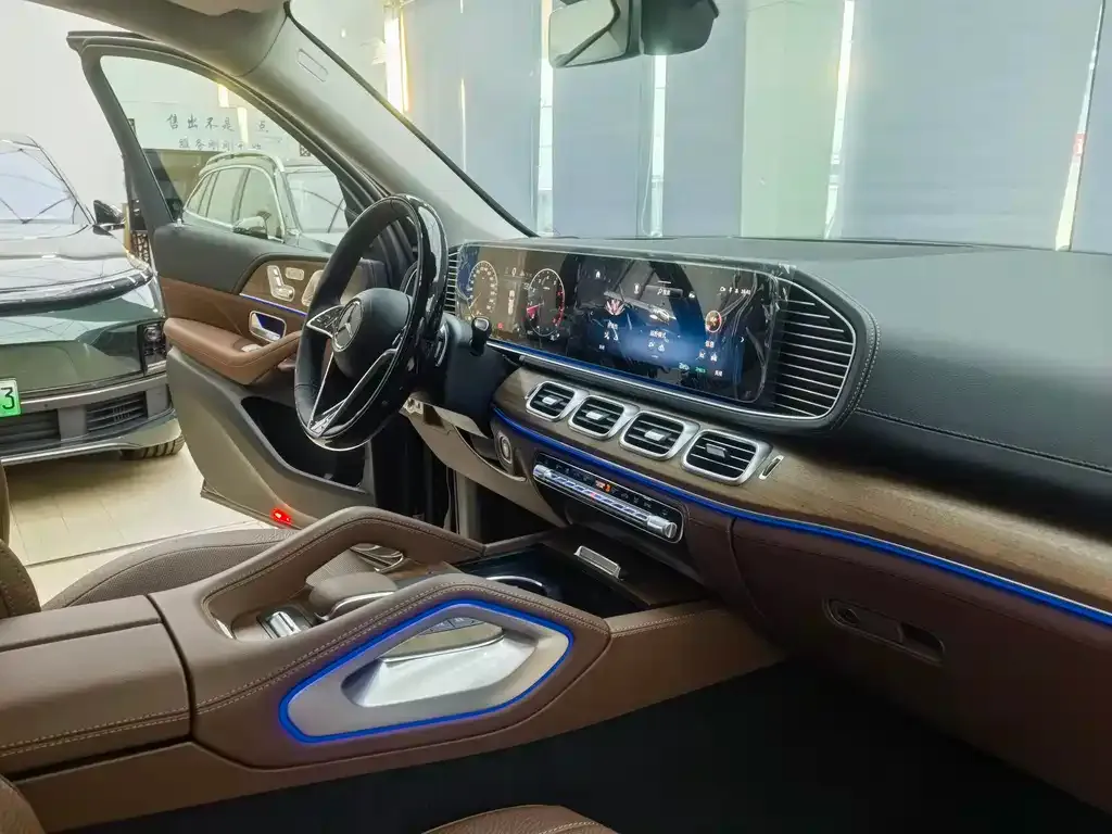 Mercedes-Benz GLS 2025 из CN, фото 8