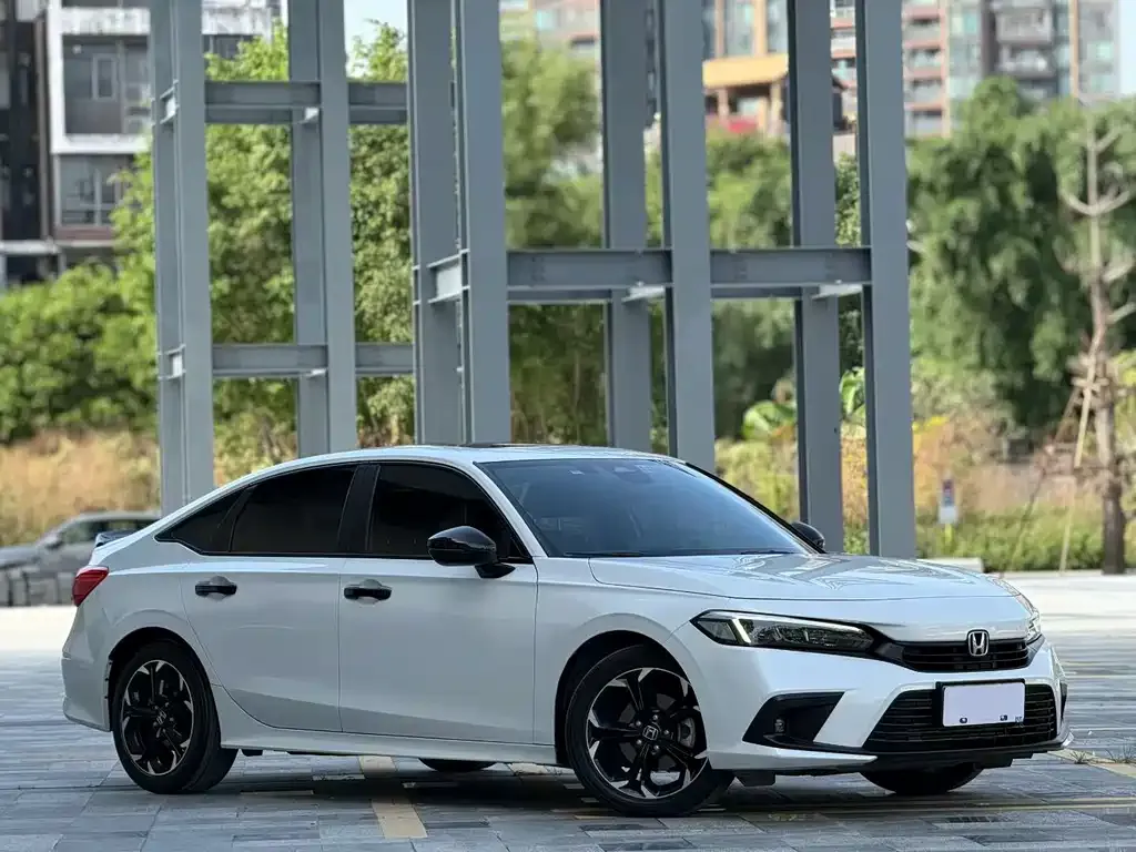 Honda Civic — фото 3
