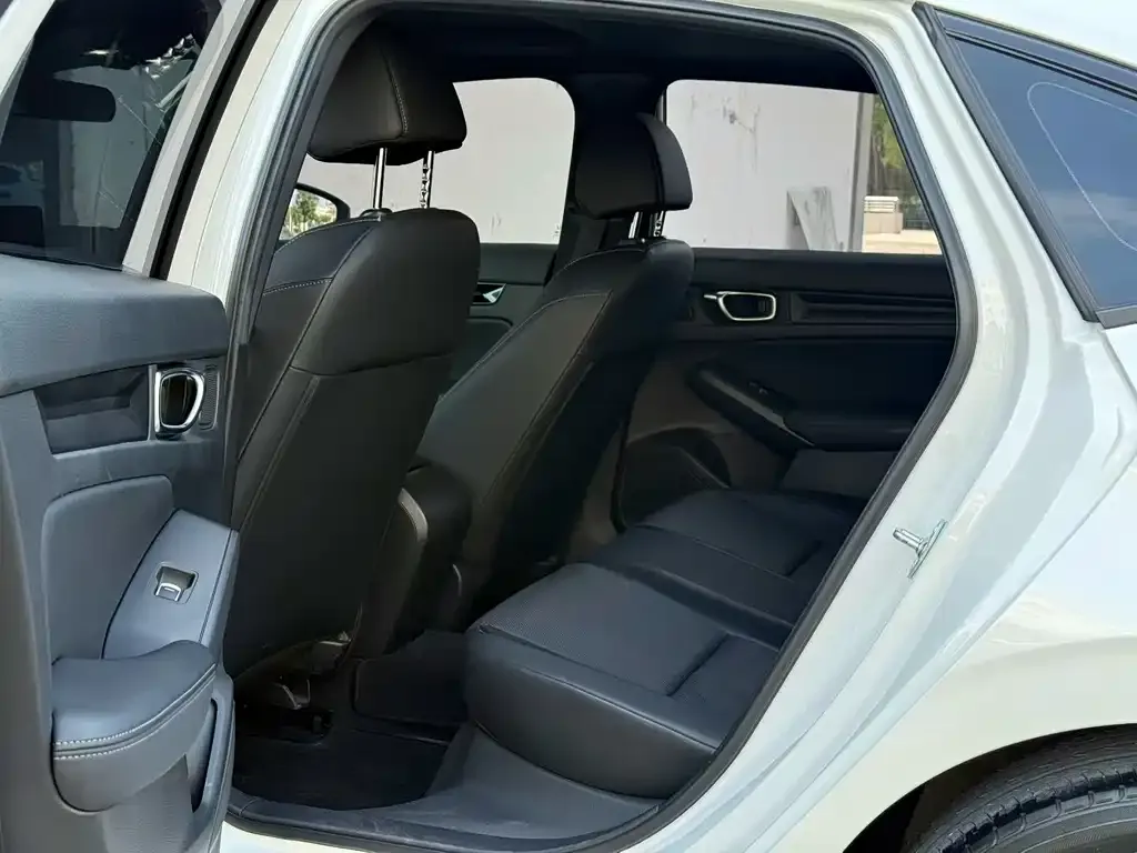 Honda Civic — фото 6