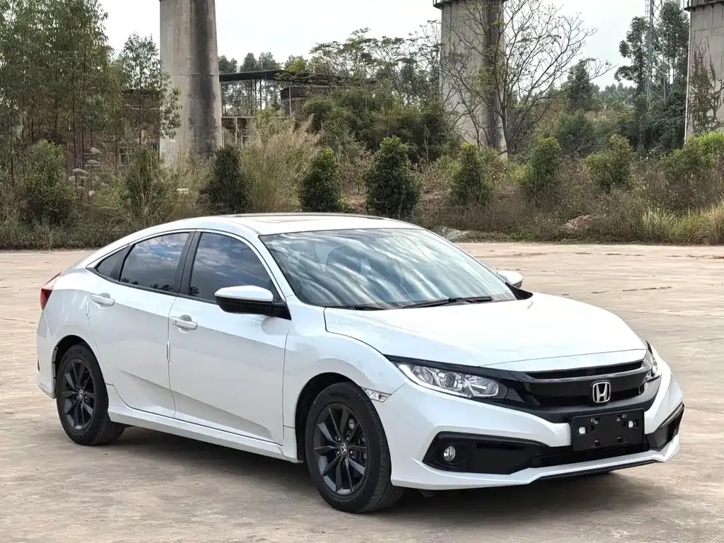 Honda Civic — фото 3