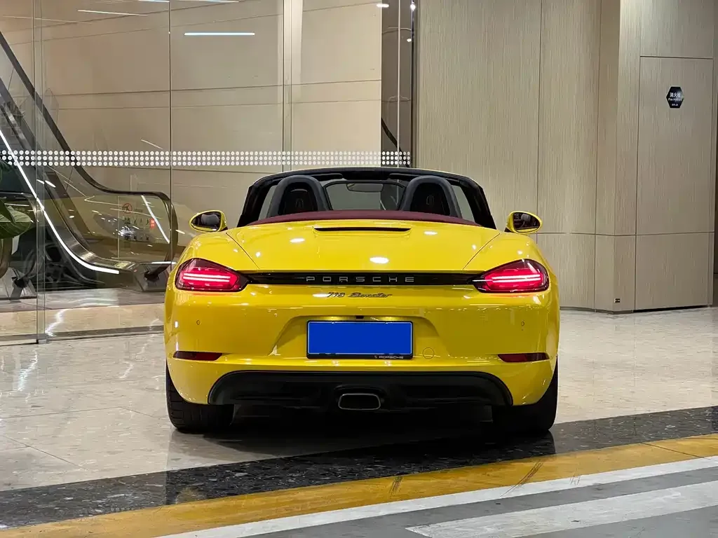 Porsche 718 2022 из CN, фото 4