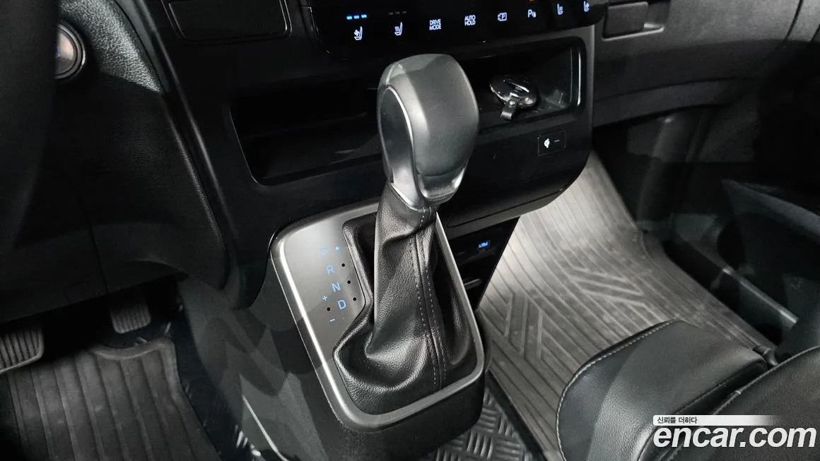 Hyundai Staria — фото 9