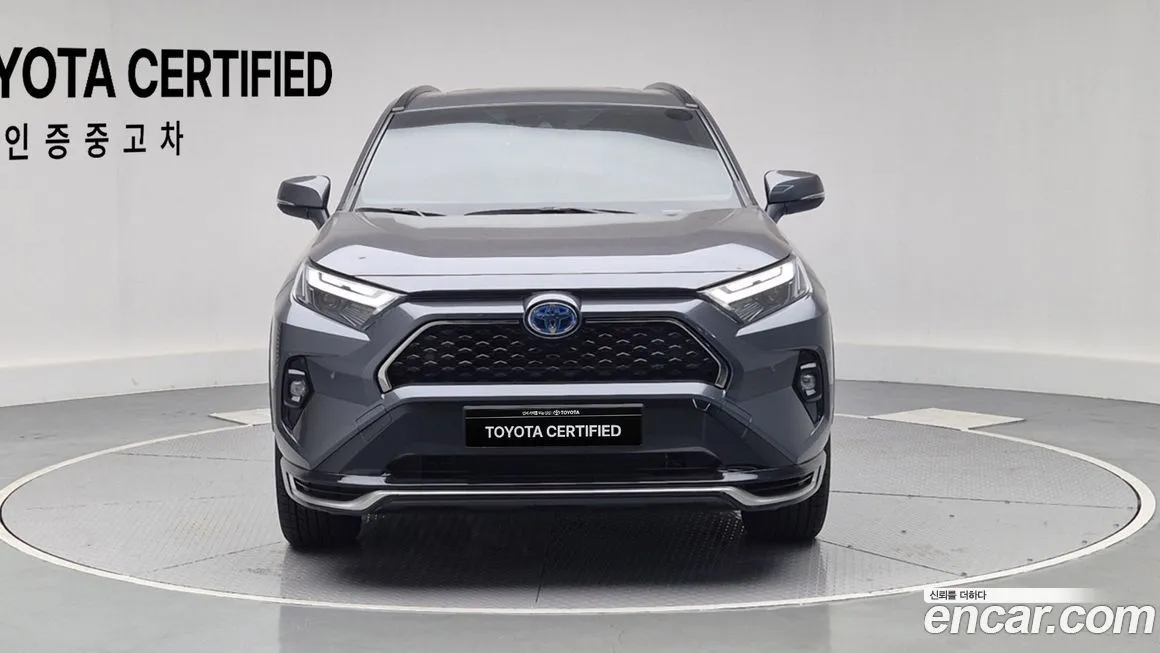 Toyota RAV4 2023 из KR, фото 3