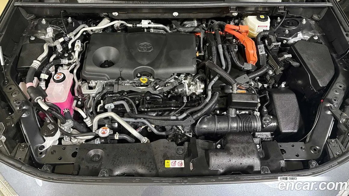 Toyota RAV4 2023 из KR, фото 6