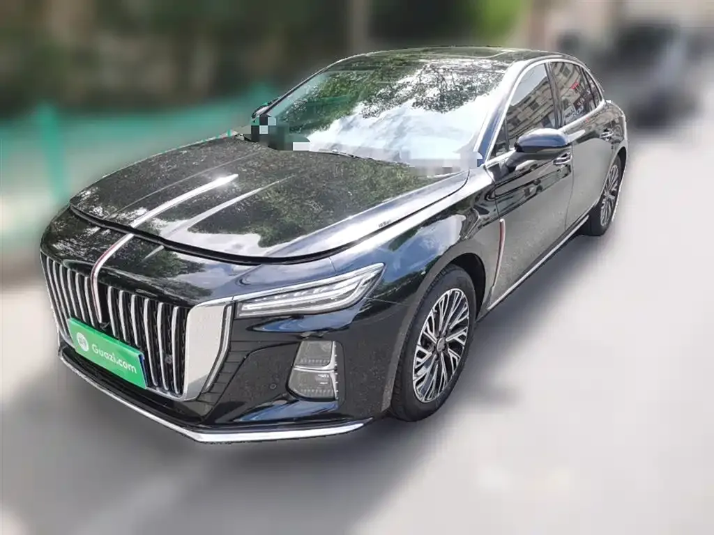 Hongqi H5 — фото 1
