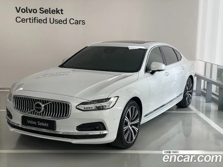 Volvo S90 — фото 1