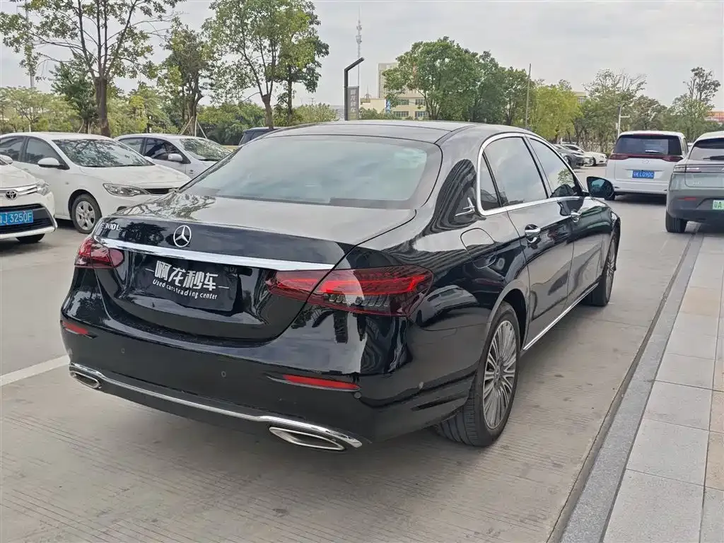 Mercedes-Benz E-Class 2023 из CN, фото 4