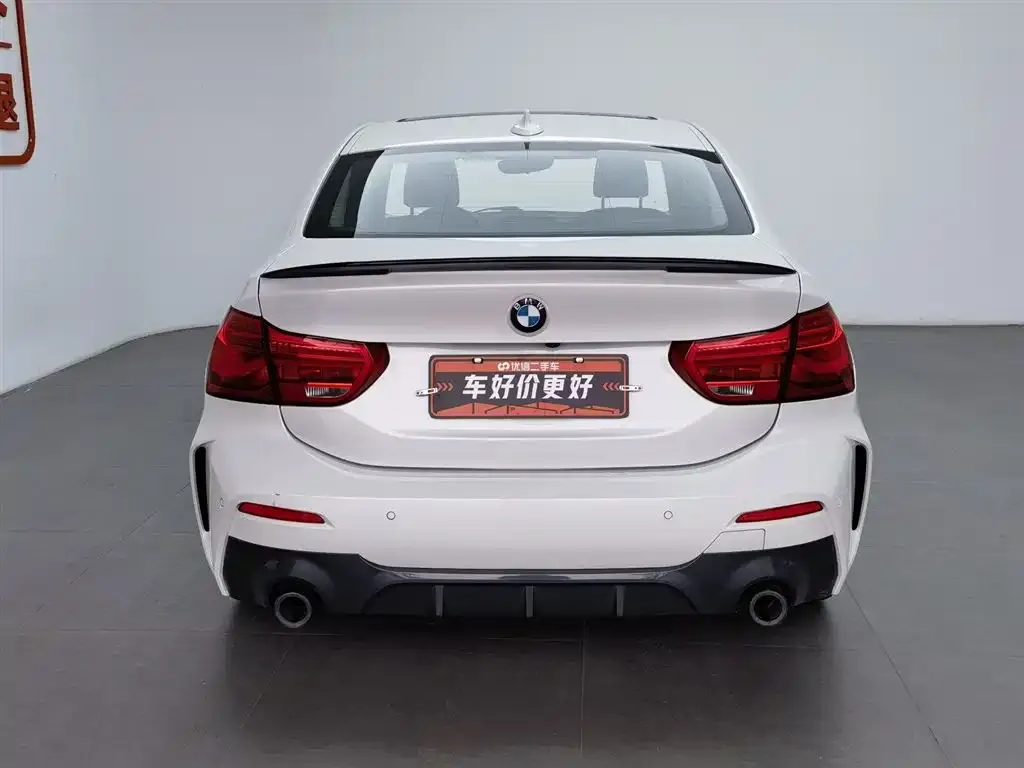 BMW 1 Series 2021 из CN, фото 4
