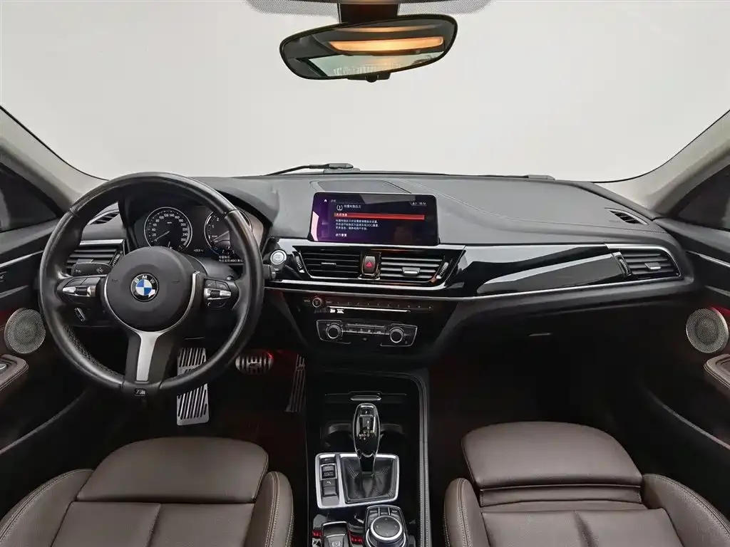 BMW 1 Series 2021 из CN, фото 5