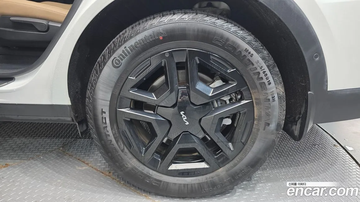 Kia Sorento — фото 5