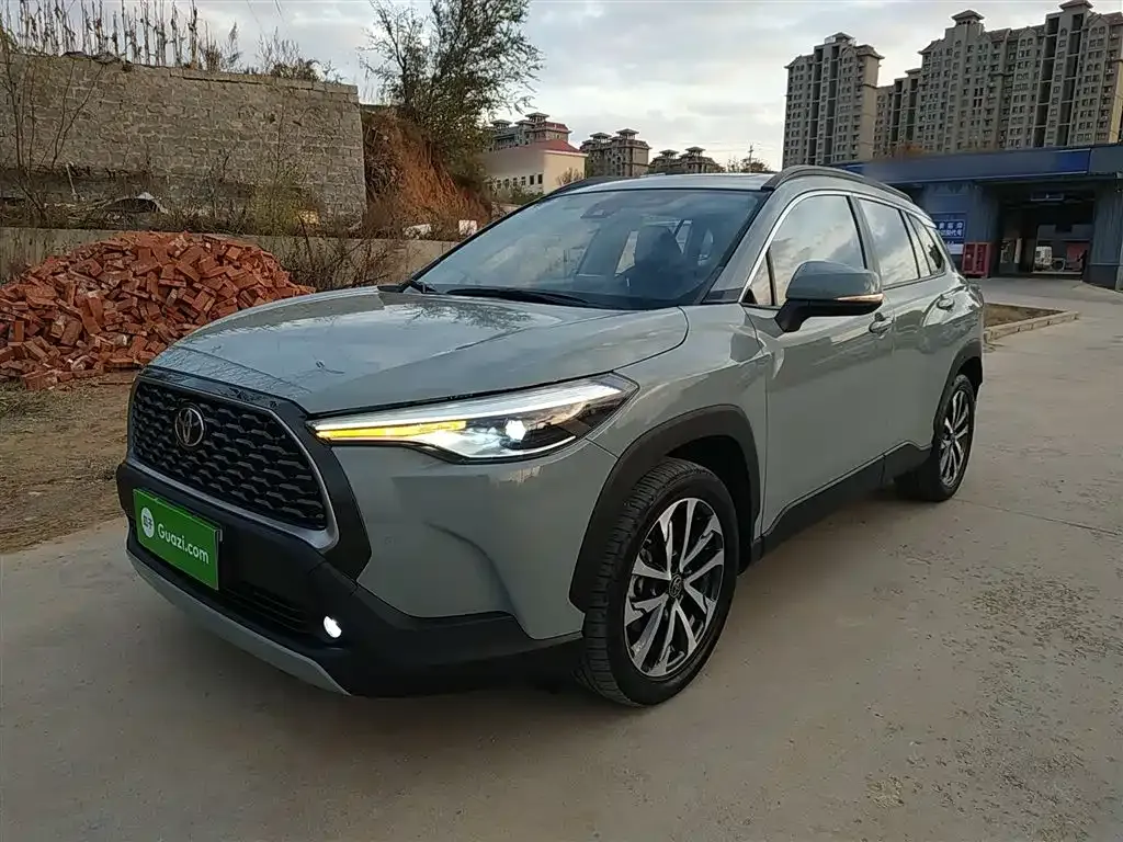 Toyota Corolla Cross 2022 из CN, фото 1