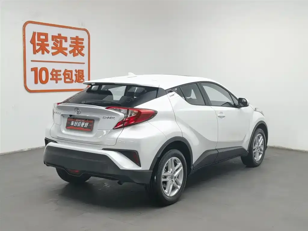 Toyota C-HR 2024 из CN, фото 2