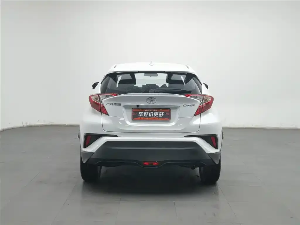 Toyota C-HR 2024 из CN, фото 4