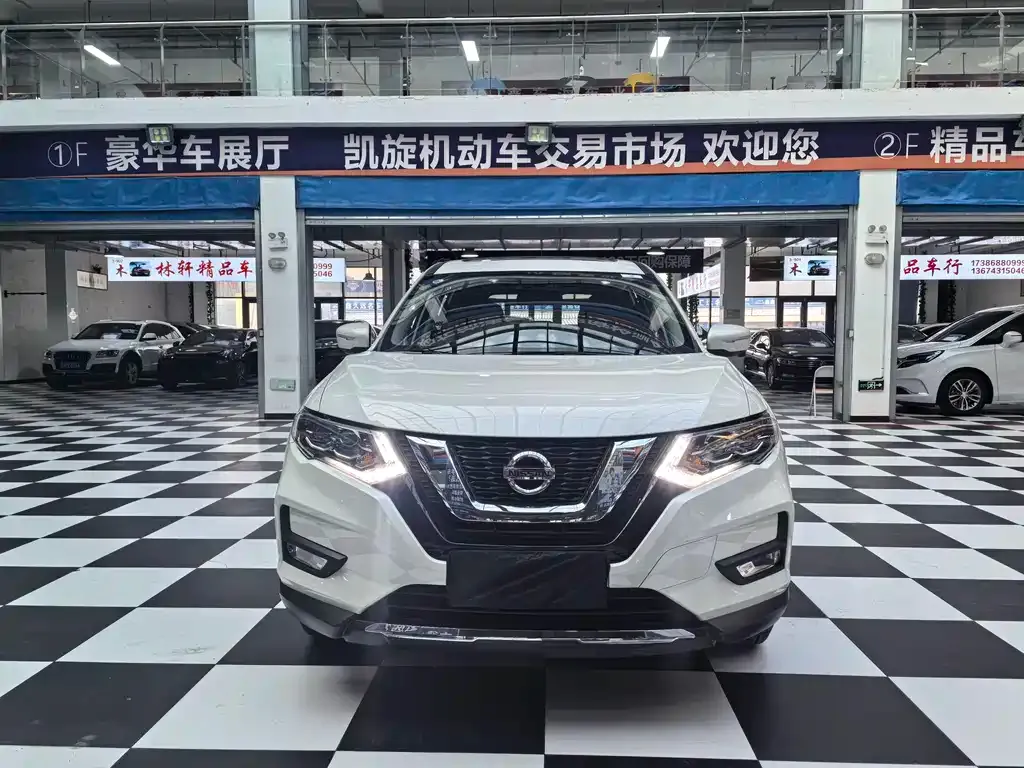 Nissan X-Trail — фото 2