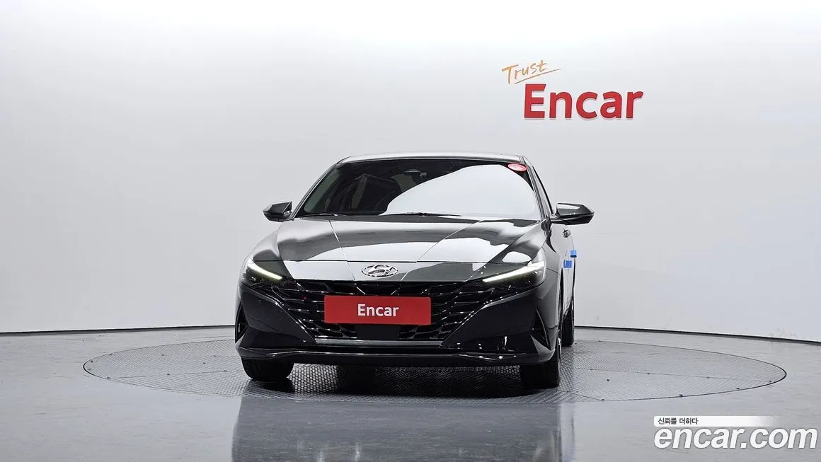 Hyundai AVANTE — фото 3