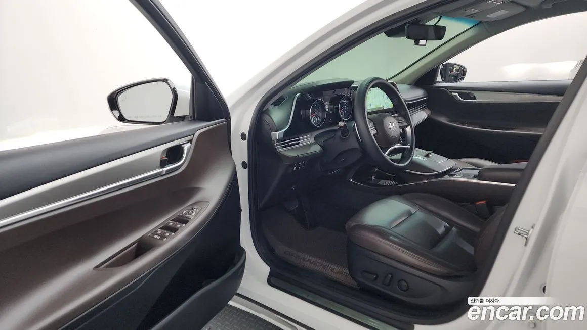 Hyundai Grandeur 2022 из KR, фото 10