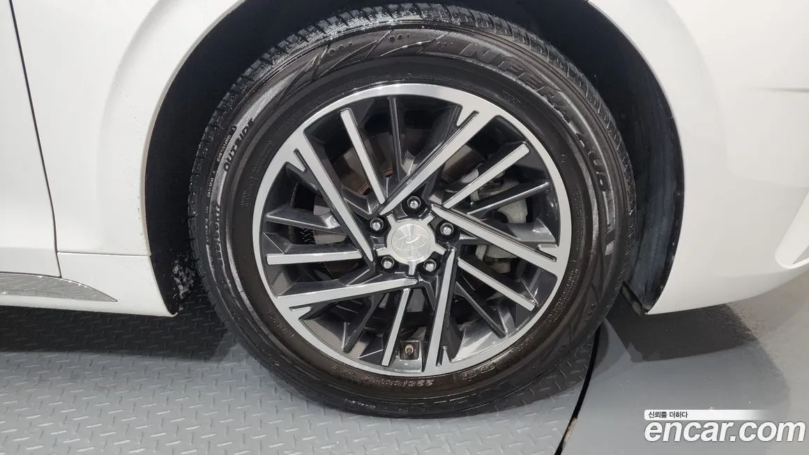 Hyundai Grandeur 2022 из KR, фото 5