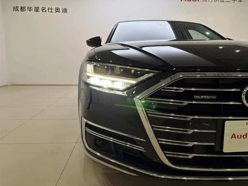 Audi A8 2022 из CN, фото 6