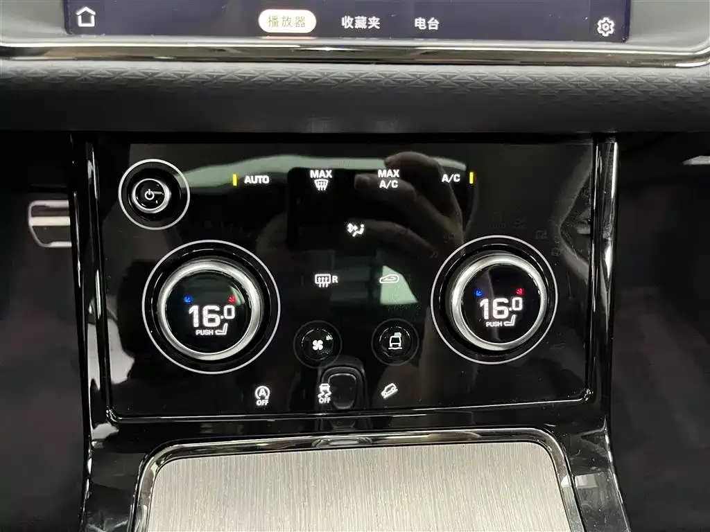 Land Rover Evoque 2022 из CN, фото 5