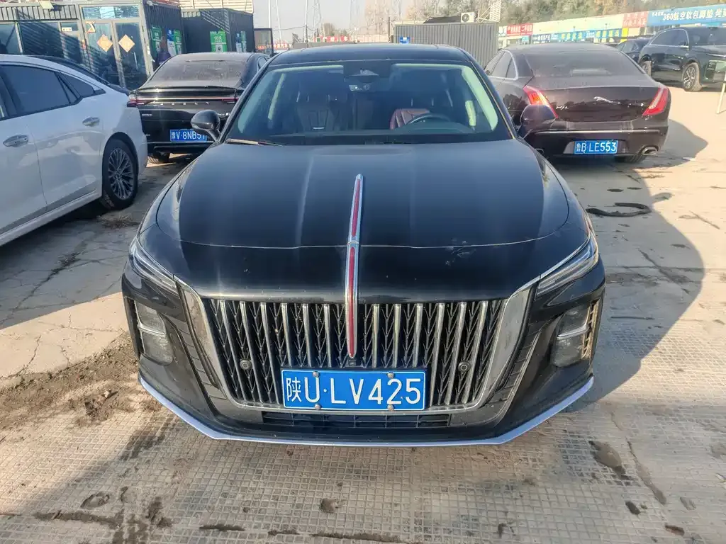 Hongqi H5 — фото 1