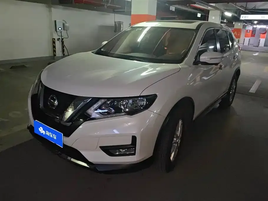 Nissan X-Trail 2021 из CN, фото 1
