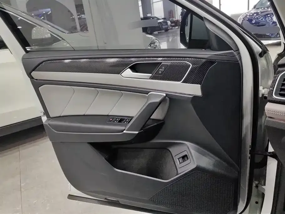 Volkswagen Tayron 2023 из CN, фото 7