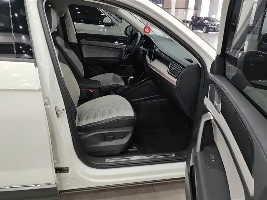 Volkswagen Tayron 2023 из CN, фото 8