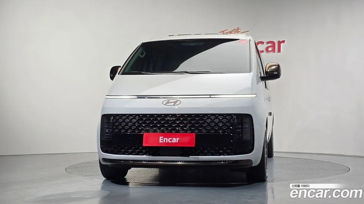 Hyundai Staria 2025 из KR, фото 3