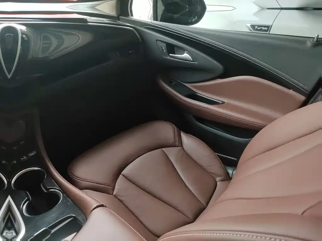 Buick Envision Plus 2022 из CN, фото 8