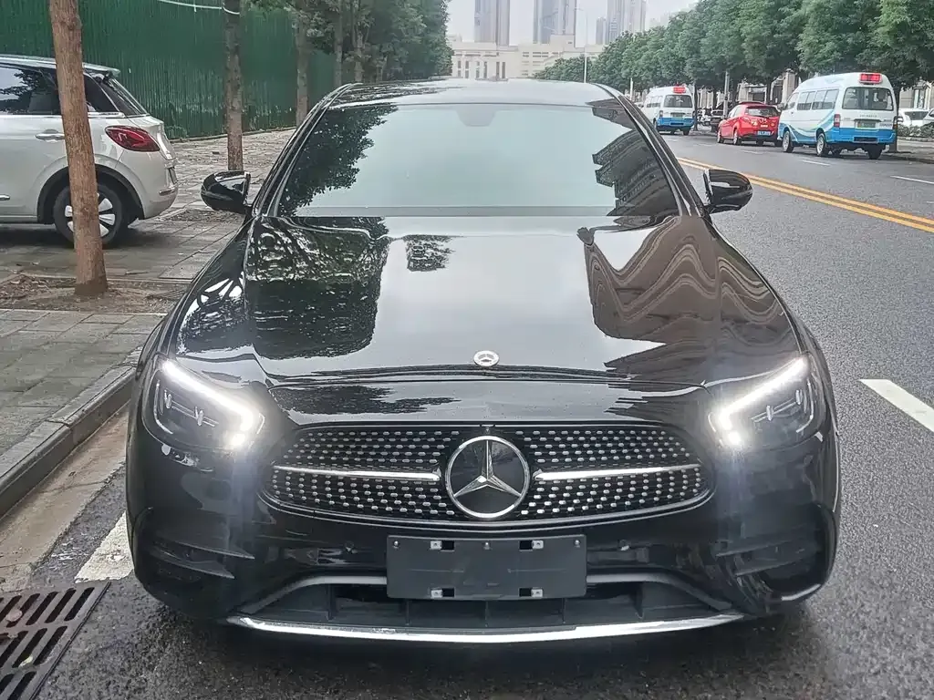 Mercedes-Benz E-Class 2023 из CN, фото 2
