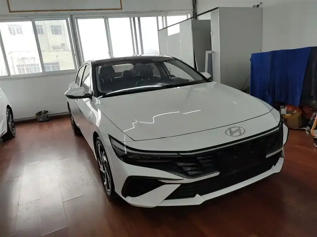 Hyundai Elantra 2024 из CN, фото 4