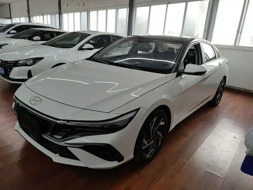 Hyundai Elantra 2024 из CN, фото 5