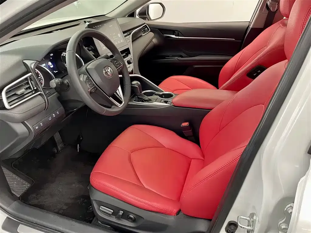 Toyota Camry 2022 из CN, фото 6