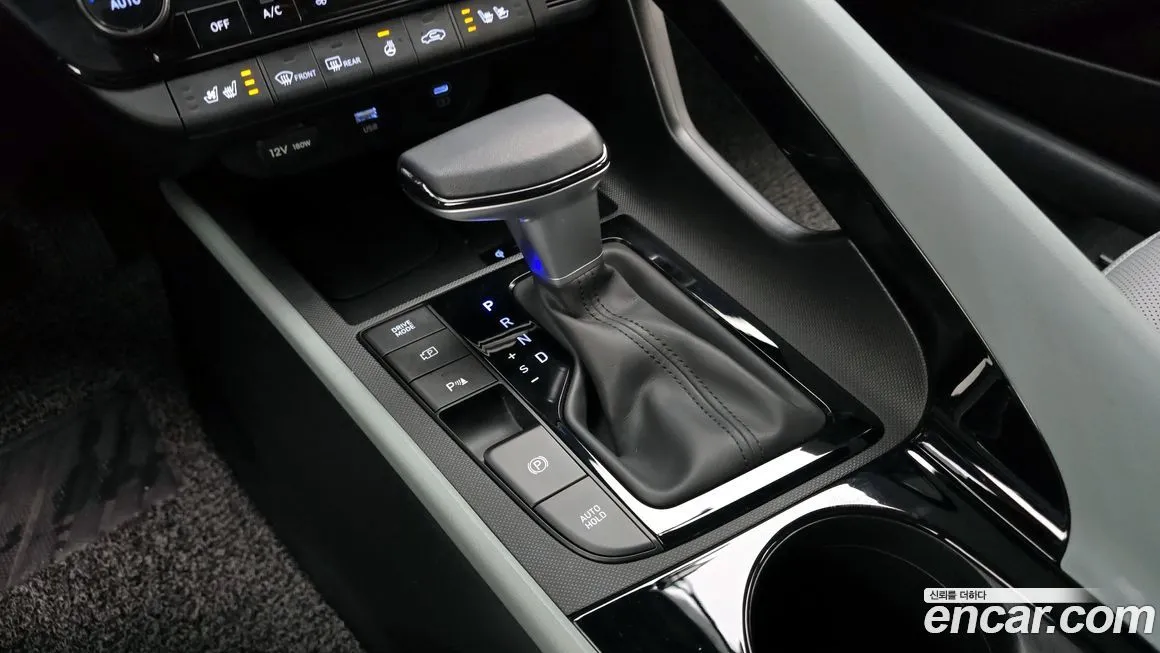 Hyundai AVANTE — фото 9