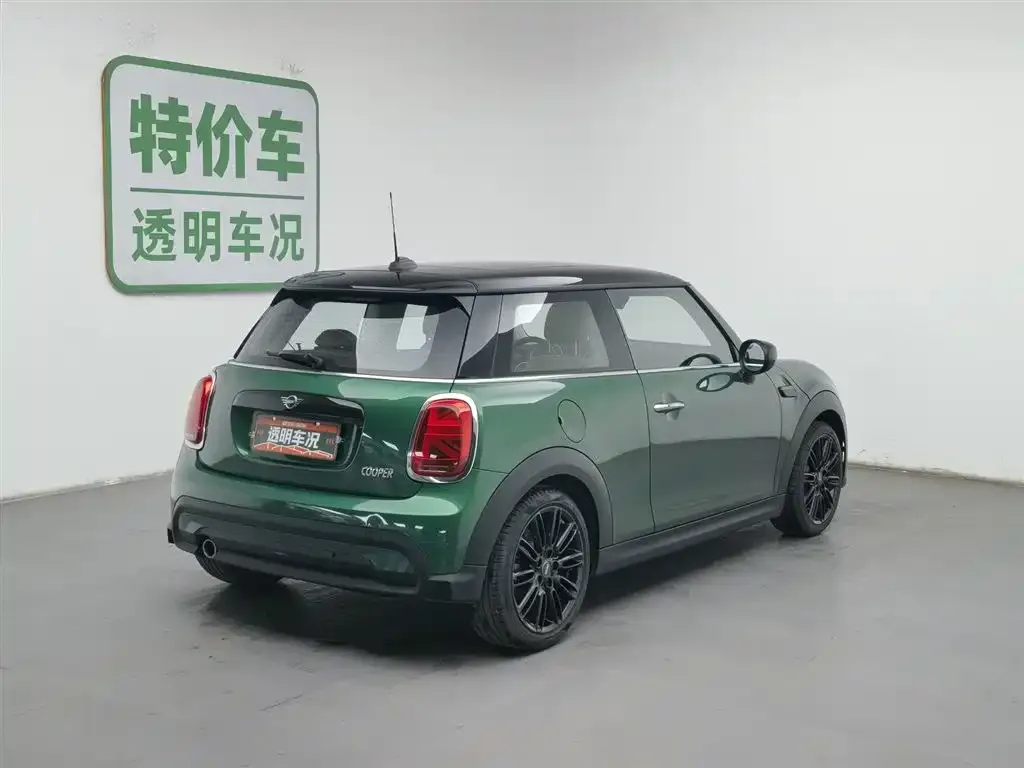 MINI Cooper (3-door) 2022 из CN, фото 2