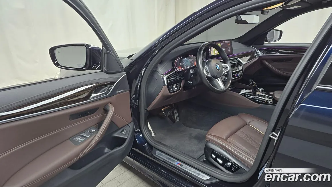 BMW 5-Series 2022 из KR, фото 10