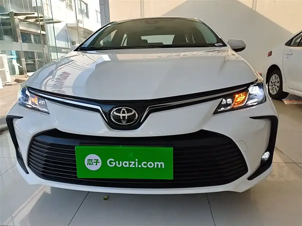Toyota Corolla 2024 из CN, фото 3