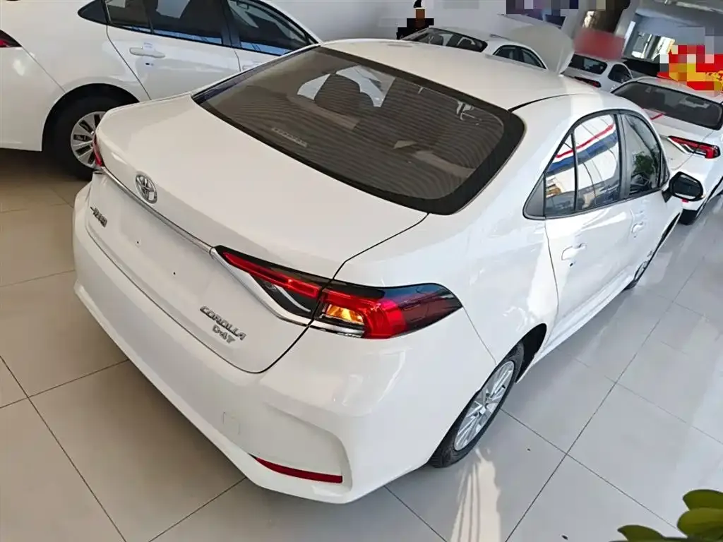 Toyota Corolla 2024 из CN, фото 7