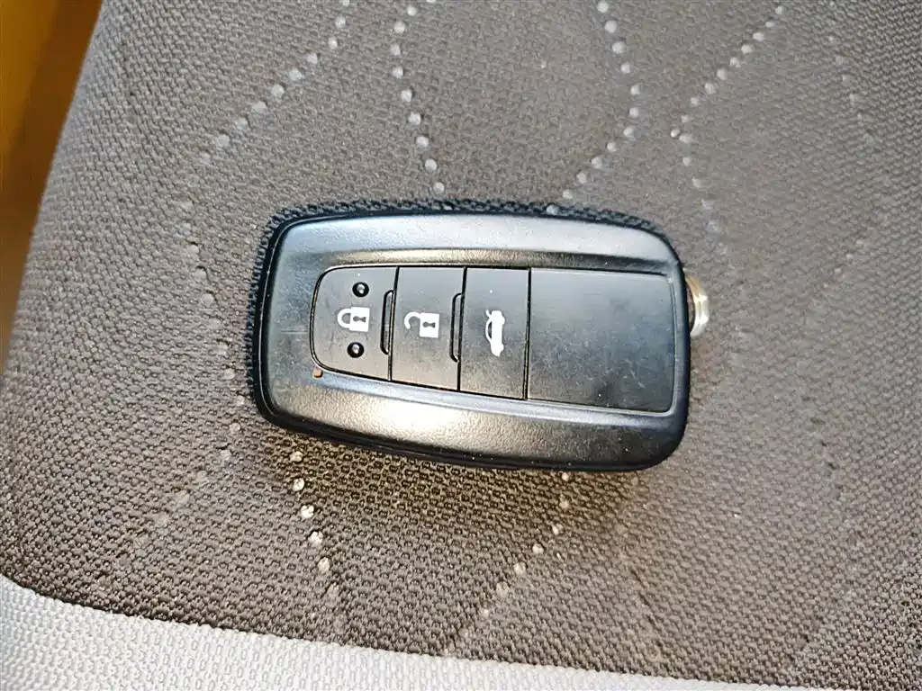 Toyota Corolla 2024 из CN, фото 9
