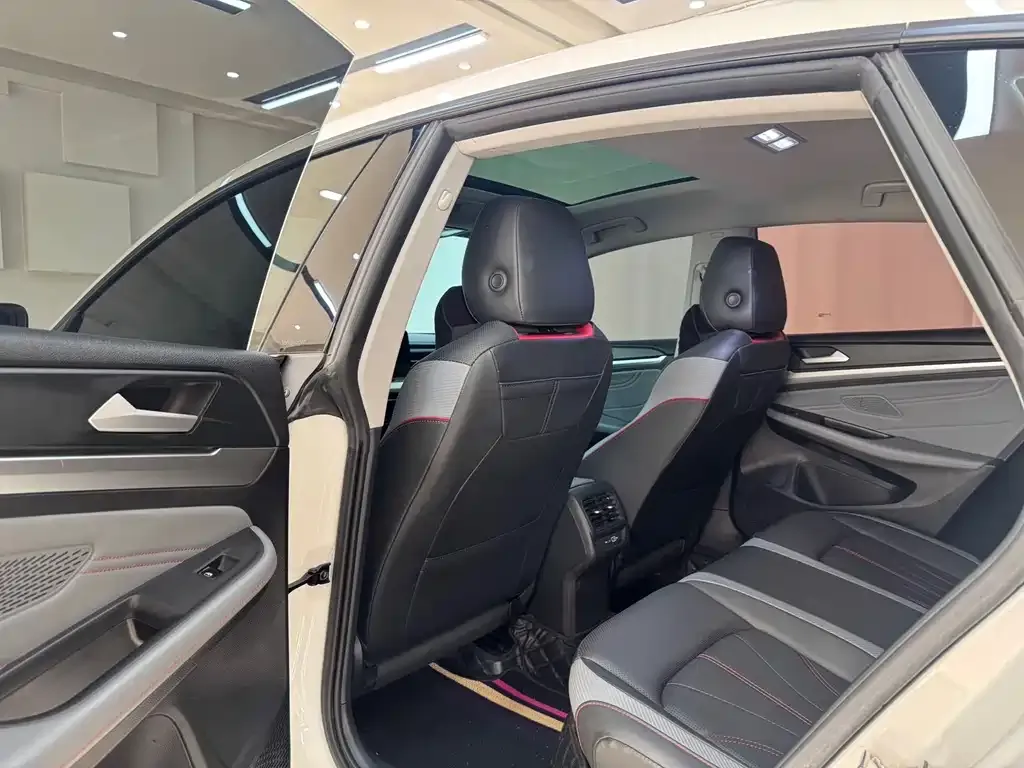 Volkswagen Lamando 2022 из CN, фото 8