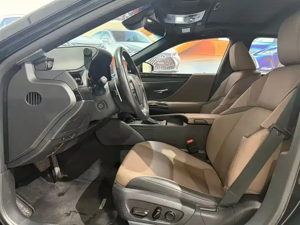 Lexus ES 2024 из CN, фото 4