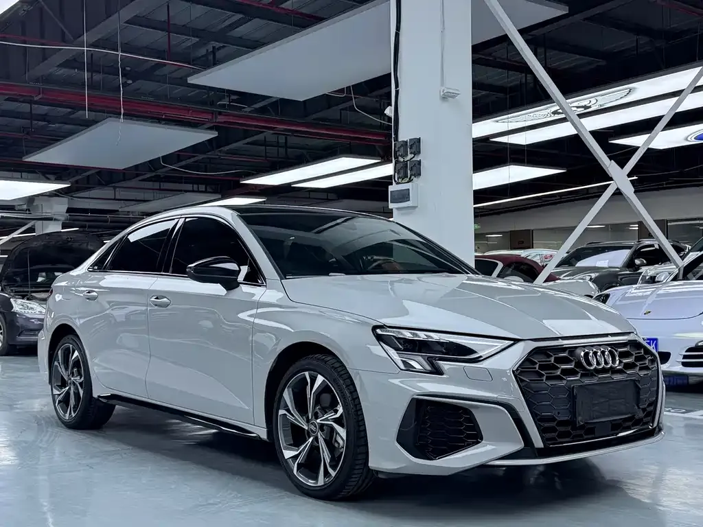 Audi A3 — фото 3