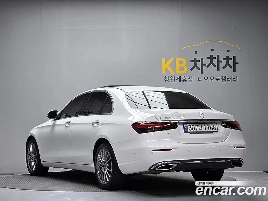 Mercedes-Benz E-Class 2021 из KR, фото 6