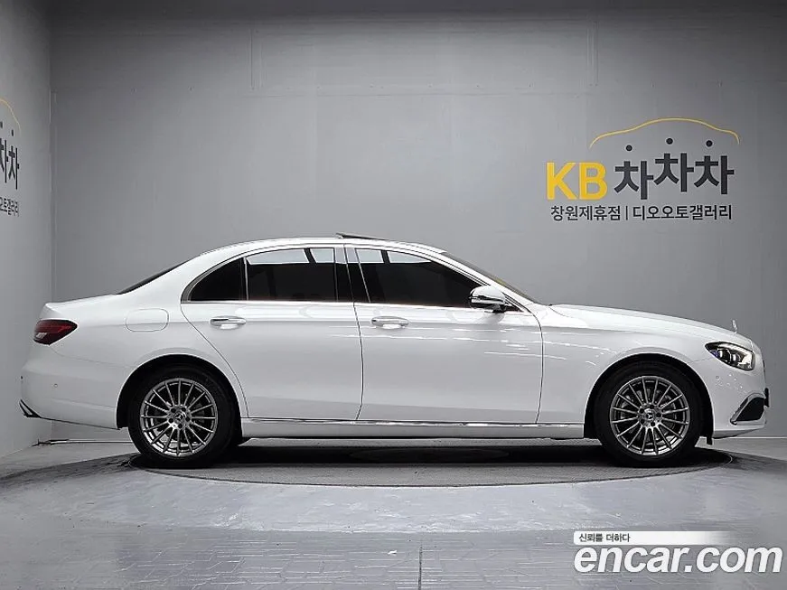 Mercedes-Benz E-Class 2021 из KR, фото 7